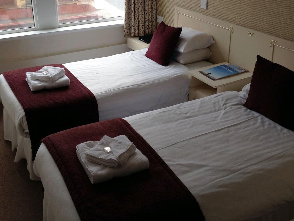 Elgin Hotel Блэкпул Номер фото